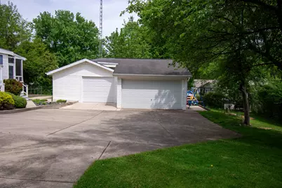 N3220  Acacia Rd, Geneva, WI 53147 - Photo 2