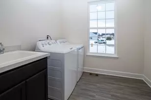 423 Clairmont Ct, Williams Bay, WI 53191 - Photo 30