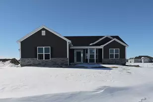 420 Clairmont Ct, Williams Bay, WI 53191 - Photo 1