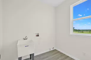 415 Manchester Dr, Williams Bay, WI 53191 - Photo 22