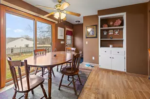 225 Juneau St, Horicon, WI 53032 - Photo 4