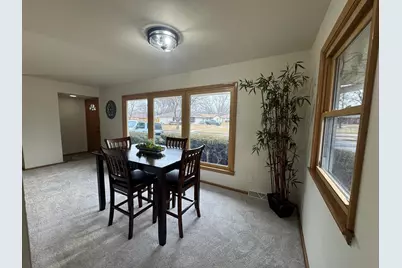 6209 N 95th St, Milwaukee, WI 53225 - Photo 8