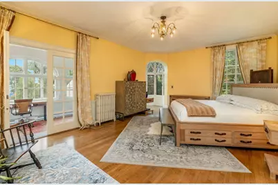 3266 N Lake Dr, Milwaukee, WI 53211 - Photo 28