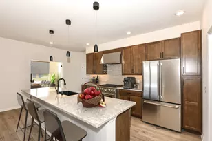 404 Manchester Dr, Williams Bay, WI 53191 - Photo 16