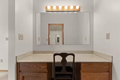 15634 W Brook Dr, New Berlin, WI 53151 - Photo 20