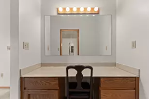 15634 W Brook Dr, New Berlin, WI 53151 - Photo 20