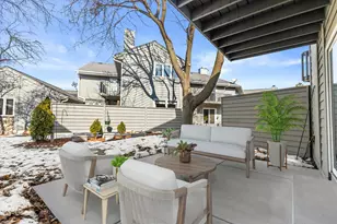 15634 W Brook Dr, New Berlin, WI 53151 - Photo 24