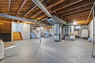 6215 W Keefe Ave Pkwy, Milwaukee, WI 53216 - Photo 14