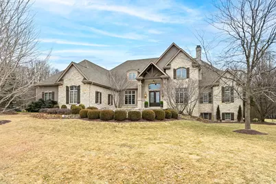 12939 N Cobblestone Ct, Mequon, WI 53097 - Photo 1