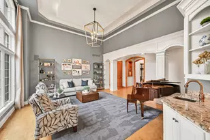 12939 N Cobblestone Ct, Mequon, WI 53097 - Photo 4