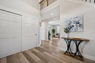 W153N4899 Orchid Cir, Menomonee Falls, WI 53051 - Photo 6