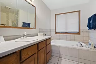 3209 S Ridge Crest Ct, New Berlin, WI 53151 - Photo 38