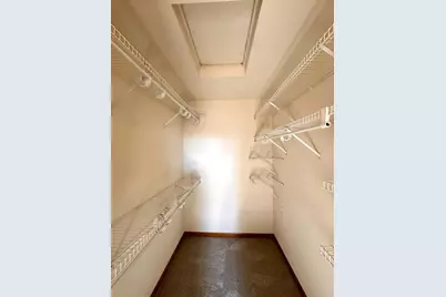 14305 W Lenox Dr, New Berlin, WI 53151 - Photo 32