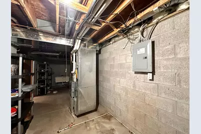 14305 W Lenox Dr, New Berlin, WI 53151 - Photo 36