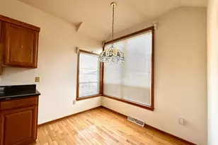 14305 W Lenox Dr, New Berlin, WI 53151 - Photo 12