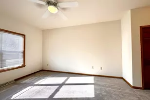 14305 W Lenox Dr, New Berlin, WI 53151 - Photo 20