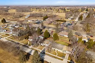 316 E Park View Ln, Manitowoc, WI 54220 - Photo 24