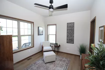 1241  Valley Hill Ln, Racine, WI 53182 - Photo 4