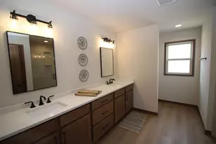 1241 Valley Hill Ln, Racine, WI 53182 - Photo 28