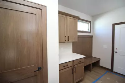 1241  Valley Hill Ln, Racine, WI 53182 - Photo 14