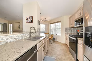 9128 W Elm Ct, Franklin, WI 53132 - Photo 12