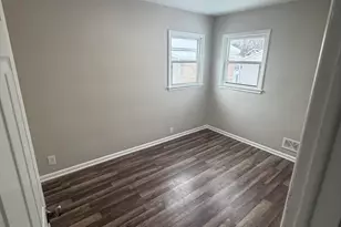 4340 W Eggert Pl., Milwaukee, WI 53218 - Photo 6