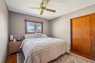6004 Oriole Ln, Greendale, WI 53129 - Photo 18