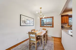 6004 Oriole Ln, Greendale, WI 53129 - Photo 6