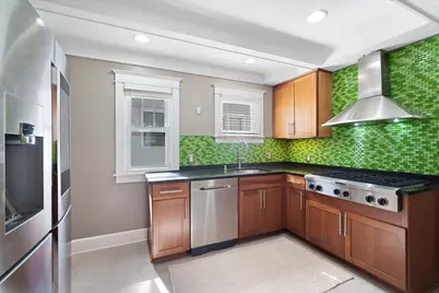 4476 N Bartlett Ave, Shorewood, WI 53211 - Photo 8