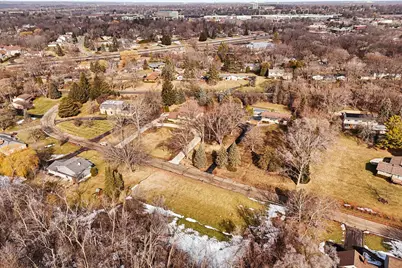 8621 W Midland Dr, Greendale, WI 53129 - Photo 6