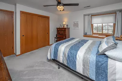 W240N2532 E Parkway Meadow Cir #5, Pewaukee, WI 53072 - Photo 24