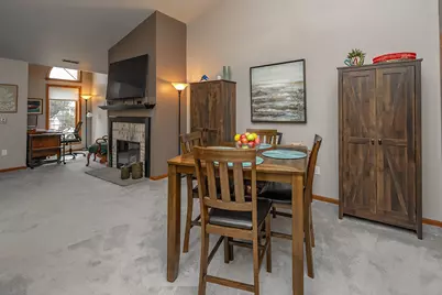 W240N2532 E Parkway Meadow Cir #5, Pewaukee, WI 53072 - Photo 16