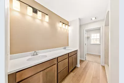 2264  Ravenswood Rd, Burlington, WI 53105 - Photo 30