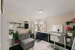 4637 N 101st St, Wauwatosa, WI 53225 - Photo 20