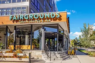 825 N Prospect Ave, Milwaukee, WI 53202 - Photo 24