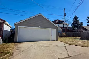 1801 N Wisconsin St, Racine, WI 53402 - Photo 14