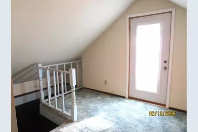 1227 E Kane Pl, Milwaukee, WI 53202 - Photo 8