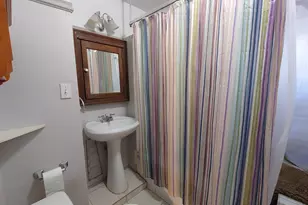 1227 E Kane Pl, Milwaukee, WI 53202 - Photo 6