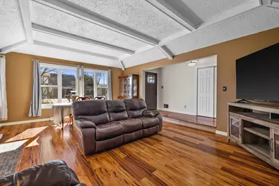 3318  14th Pl, Kenosha, WI 53144 - Photo 6