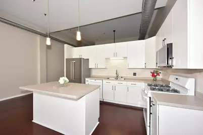 1924 N Hubbard St #215, Milwaukee, WI 53212 - Photo 10