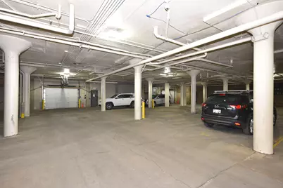 1924 N Hubbard St #215, Milwaukee, WI 53212 - Photo 12