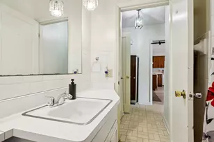 4703 W Jackson Park Dr, Milwaukee, WI 53219 - Photo 30