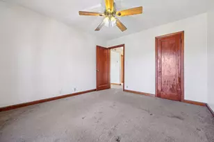 4703 W Jackson Park Dr, Milwaukee, WI 53219 - Photo 50