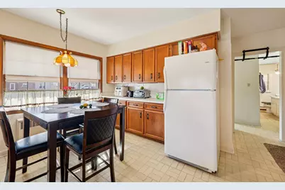 4703 W Jackson Park Dr, Milwaukee, WI 53219 - Photo 16