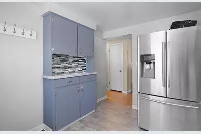 8409  27th Ave, Kenosha, WI 53143 - Photo 8