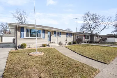 8409  27th Ave, Kenosha, WI 53143 - Photo 2