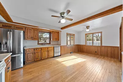 1624  Randy Cir, Port Washington, WI 53074 - Photo 4