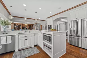 1810 E Bristlecone Dr, Hartland, WI 53029 - Photo 16