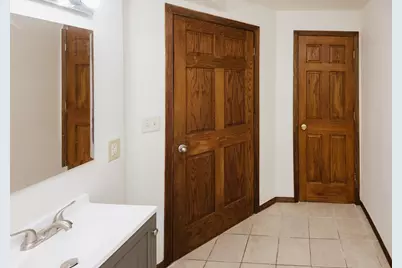 1748 S 4th St, Milwaukee, WI 53204 - Photo 18