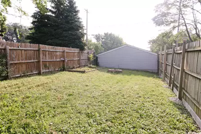 1748 S 4th St, Milwaukee, WI 53204 - Photo 22